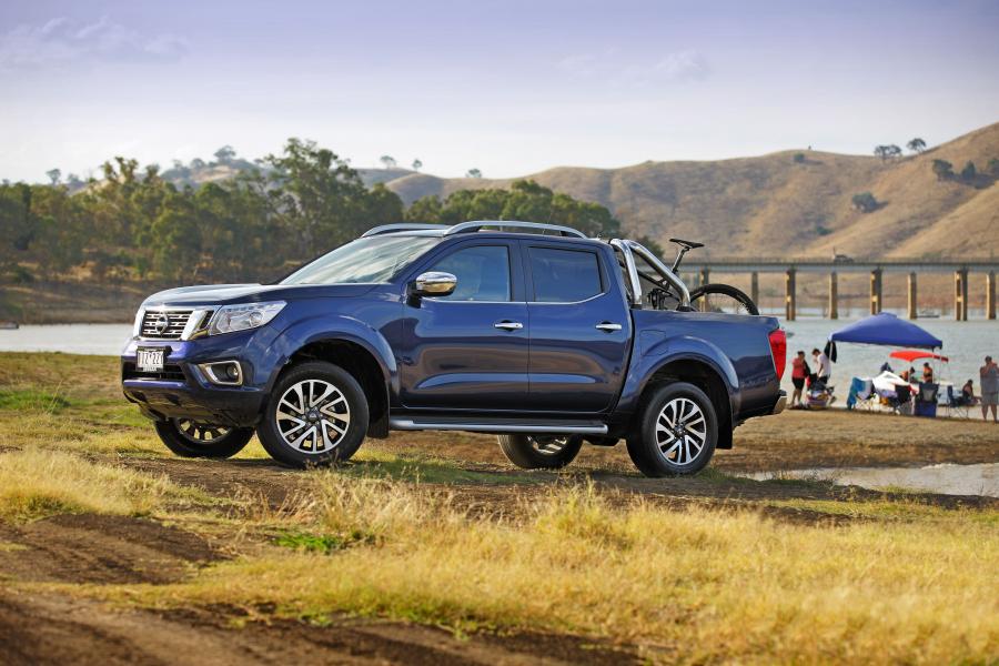  Nissan Navara ST-X Dual Cab (D23) 2017 года  (AU) (фото 11 из 41)